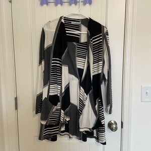 EUC Passion Concept women’s black white patch patterned cinched open‎ cardigan M